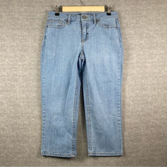 Axcess by Liz Claiborne Womens Straight Leg Capri Jeans Size 4 - Picture 2 of 11